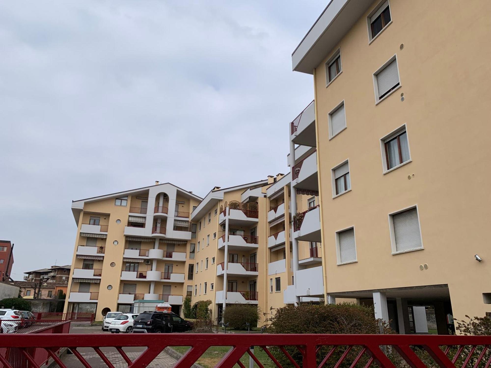 ורונה Bellissimo Appartamento Riservato Vicino Al Centro מראה חיצוני תמונה